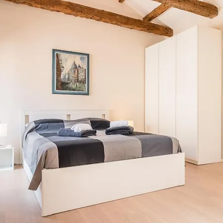 Doge's Mirror & Stair @frari *