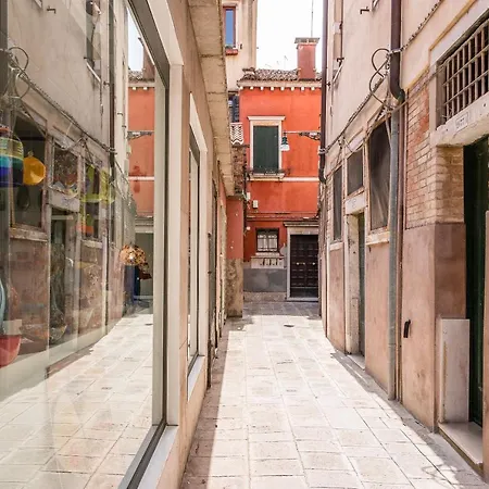 Doge's Mirror & Stair @frari *