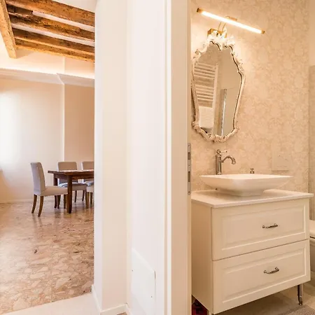 Appartamento Doge's Mirror & Stair @frari Venezia