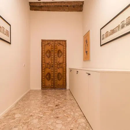 Doge's Mirror & Stair @frari *