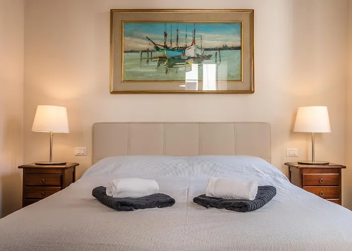 Doge's Mirror & Stair @frari