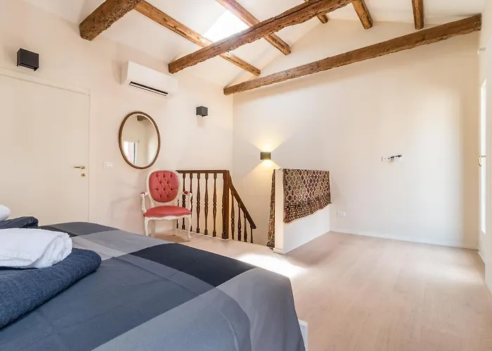 Doge's Mirror & Stair @frari * Venedig